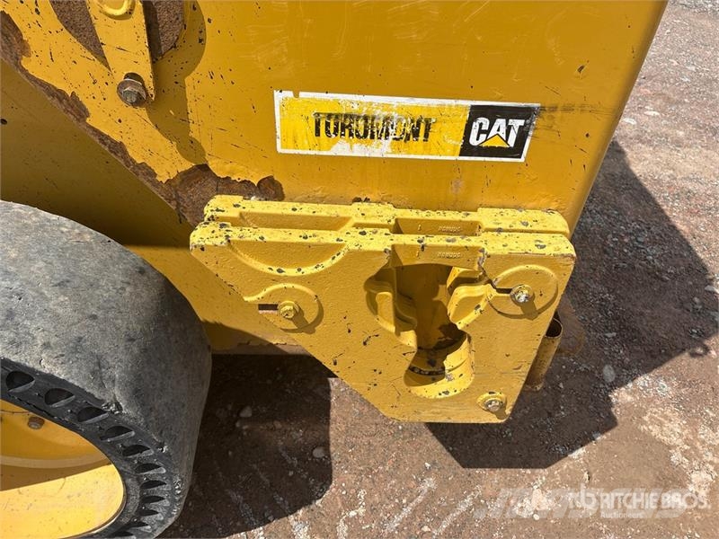 CAT 246D Chargeuse compacte