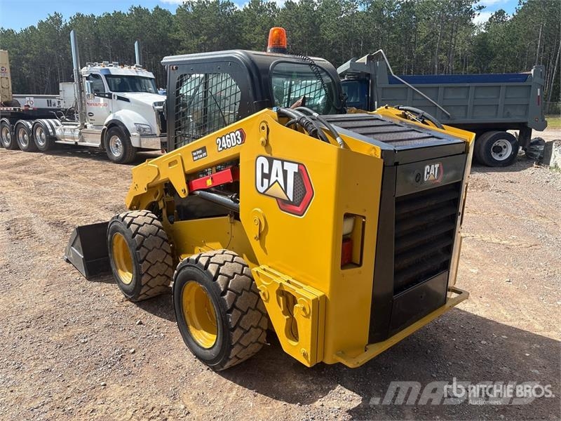 CAT 246D3 Two-Speed High Flow XPS Skid Steer Loader Skid steer mini utovarivači