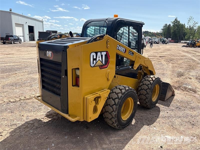 CAT 246D3 Two-Speed High Flow XPS Skid Steer Loader Skid steer mini utovarivači