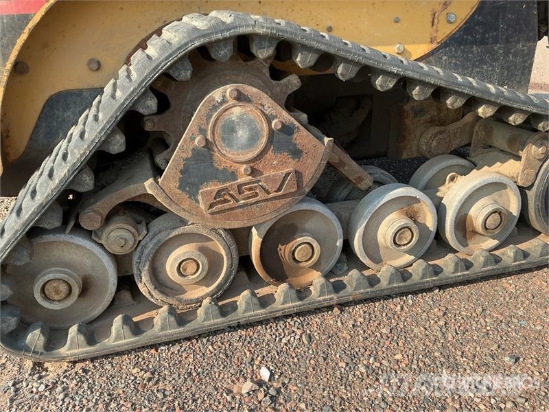CAT 247B Kompaktrakodók