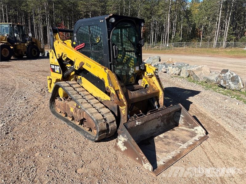 CAT 259D لوادر انزلاقية التوجيه