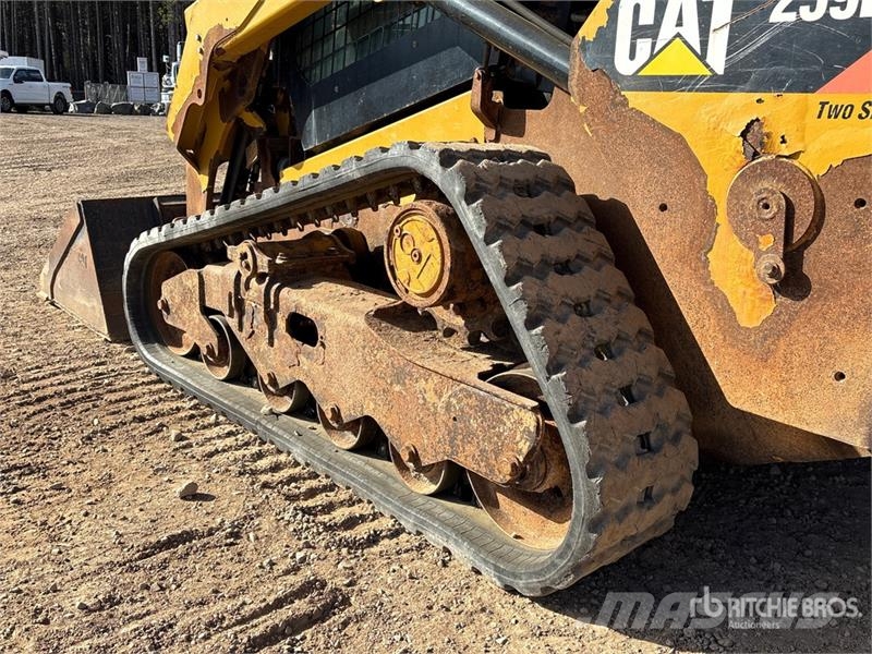 CAT 259D スキッドステアローダー