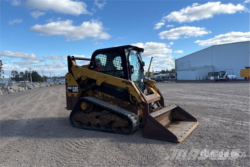 CAT 259D スキッドステアローダー