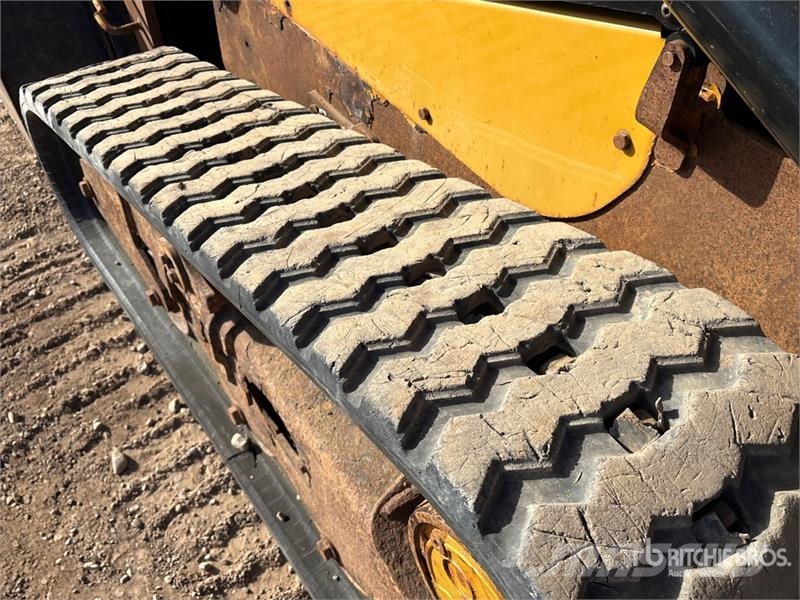 CAT 259D スキッドステアローダー