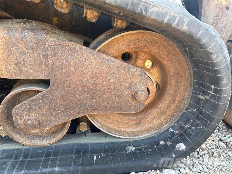 CAT 259D لوادر انزلاقية التوجيه