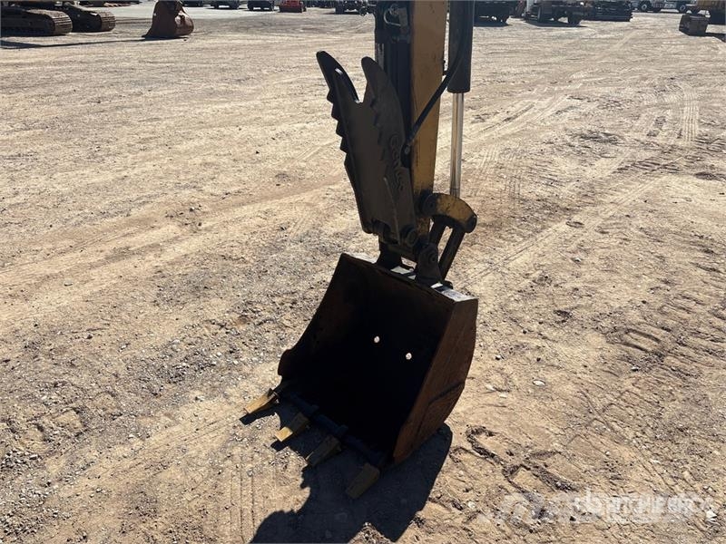 CAT 304.5 Mini Excavator Minigravemaskiner