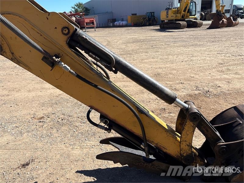 CAT 304.5 Mini Excavator Minigravemaskiner