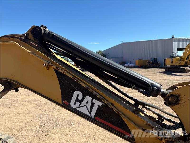 CAT 304.5 Mini Excavator Minigravemaskiner