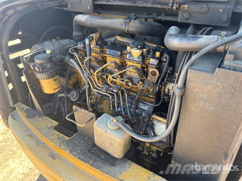 CAT 304.5 Mini Excavator Minigravemaskiner