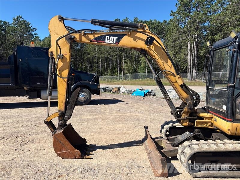 CAT 304.5 Mini Excavator Minigravemaskiner