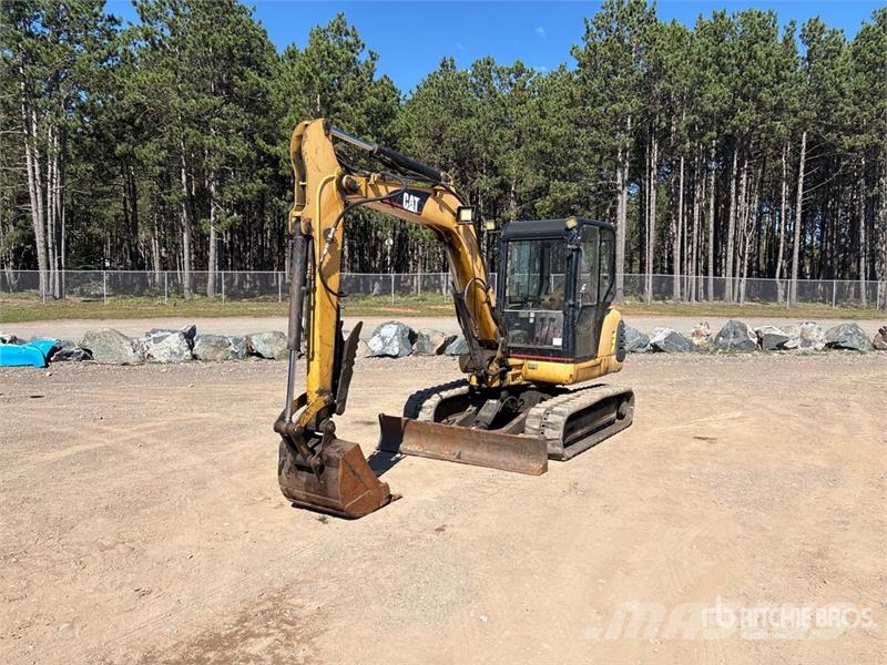 CAT 304.5 Mini Excavator Minigravemaskiner