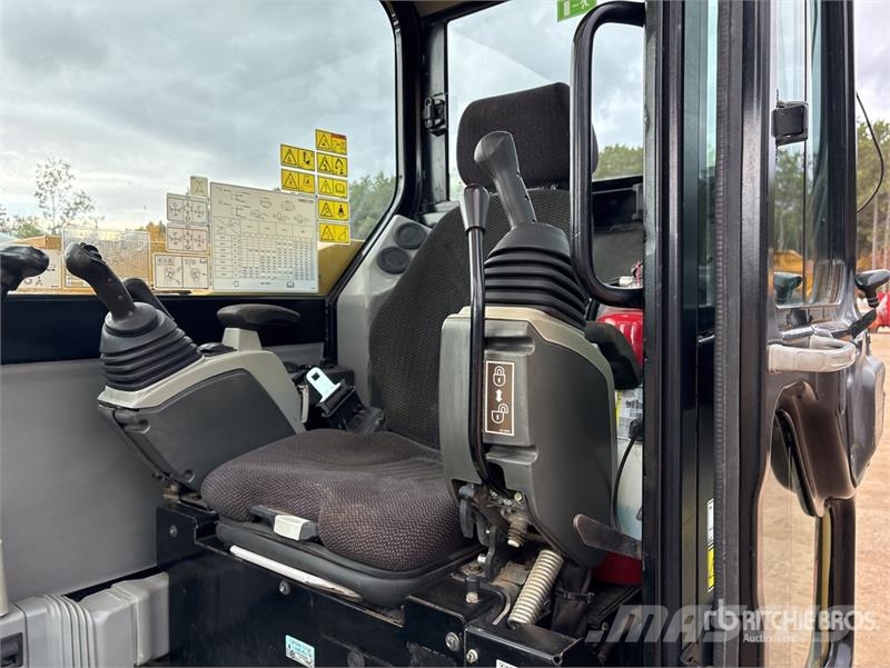 CAT 308E2 CR Excavatoare pe șenile
