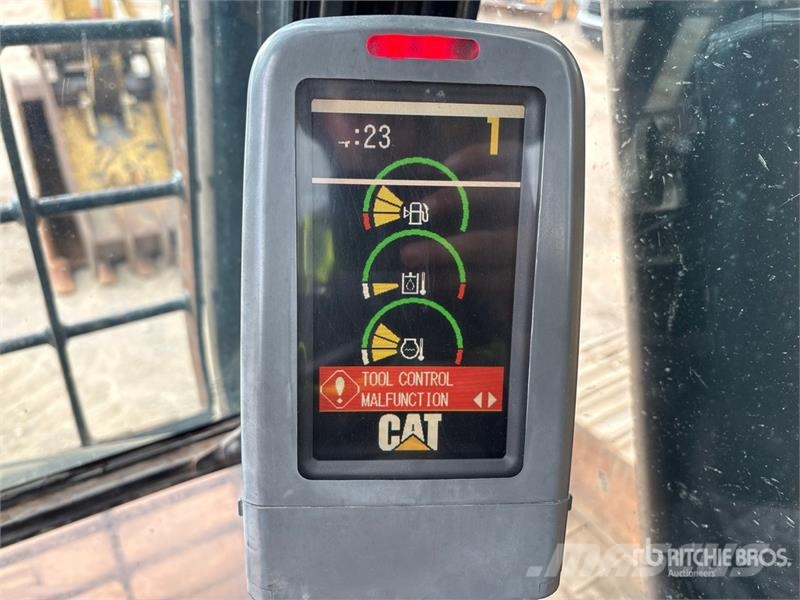 CAT 320 DL Tracked Excavator Crawler excavators