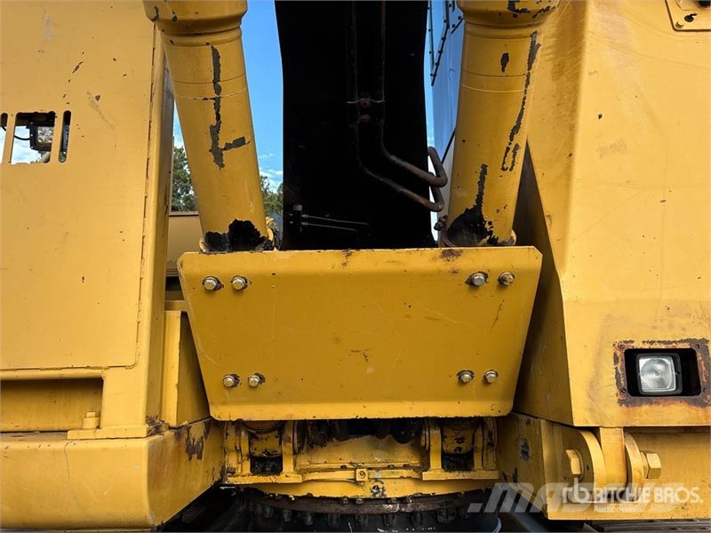 CAT 320D FM Heel Boom Log Loader ナックルブームローダー