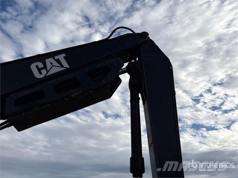 CAT 320D FM Track Material Handler Construção - Outros
