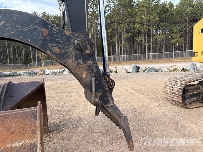CAT 320D FM Track Material Handler Construção - Outros
