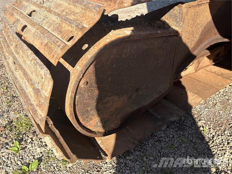 CAT 321CLcr Tracked Excavator Paletli ekskavatörler