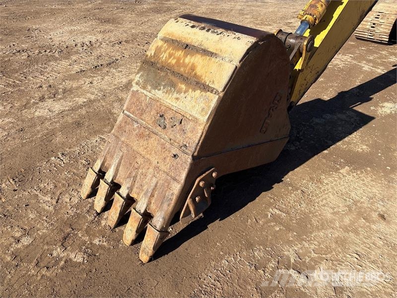 CAT 321CLcr Tracked Excavator Paletli ekskavatörler