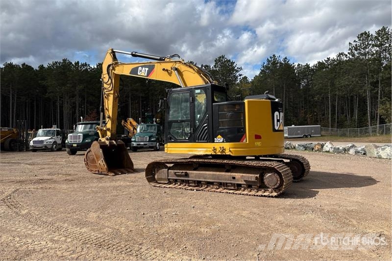 CAT 325F L CR Tracked Excavator Raupenbagger