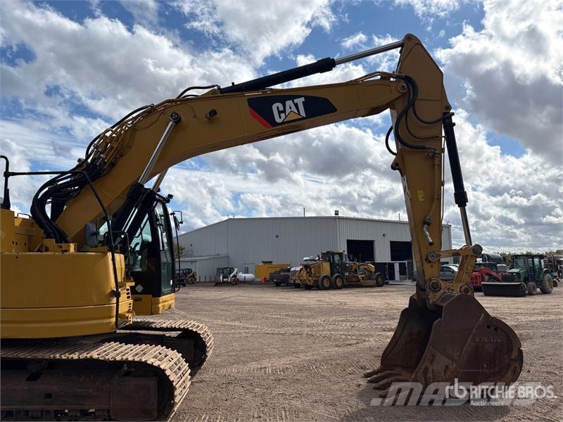 CAT 325F L CR Tracked Excavator Raupenbagger
