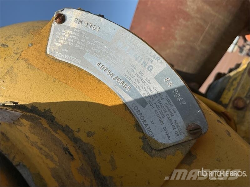 CAT 398 Motorok