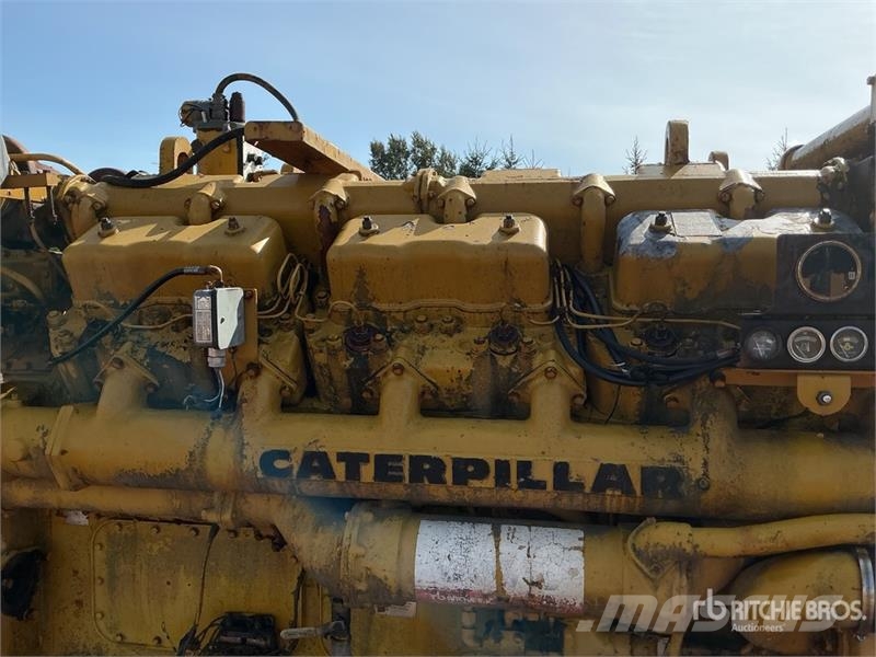CAT 398 Motorok