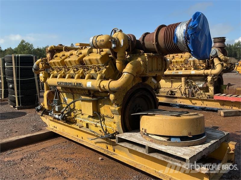 CAT 398 Motorok