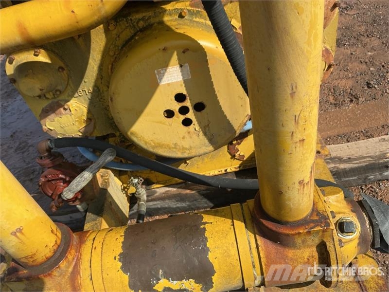 CAT 398 Motorok