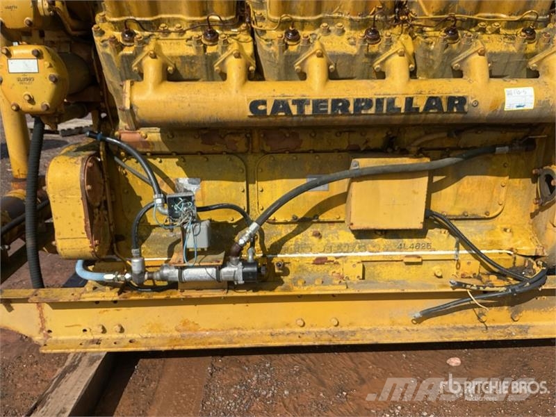 CAT 398 Motorok