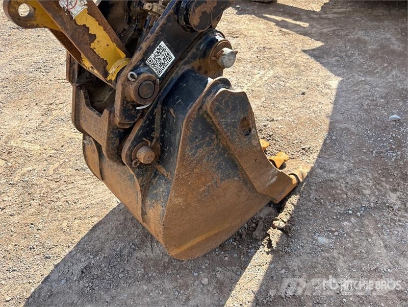 CAT 420 XE Ekskavaatorlaadurid