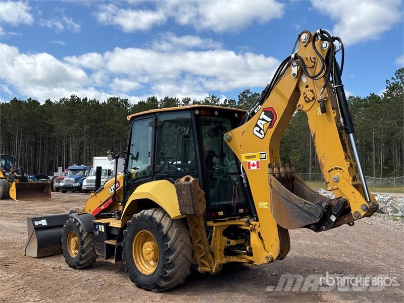 CAT 420 XE Tractopelle