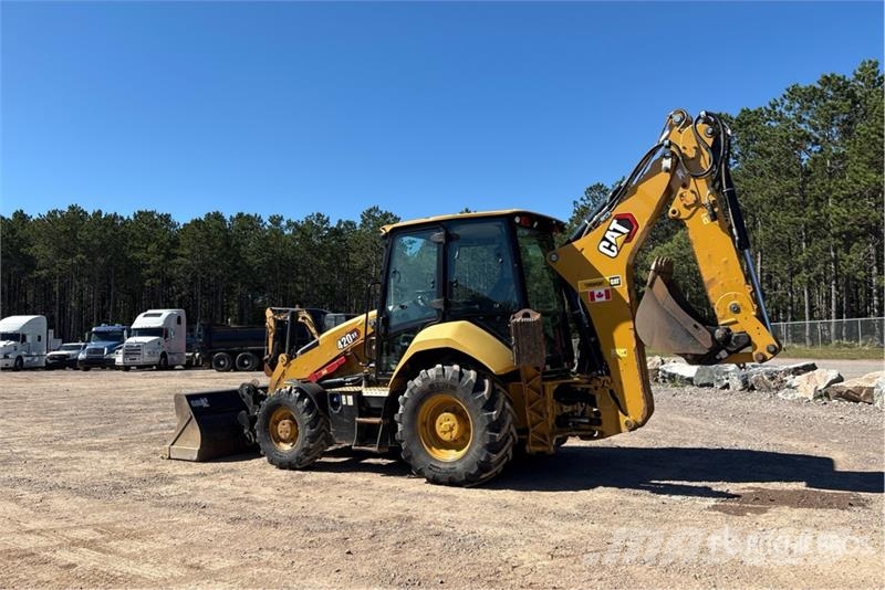 CAT 420 XE Retrocargadoras