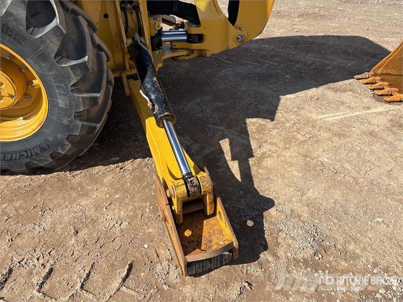 CAT 420 XE Ekskavaatorlaadurid