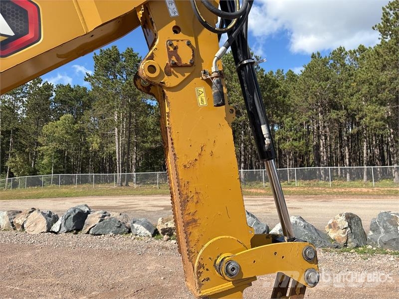 CAT 420 XE Ekskavaatorlaadurid