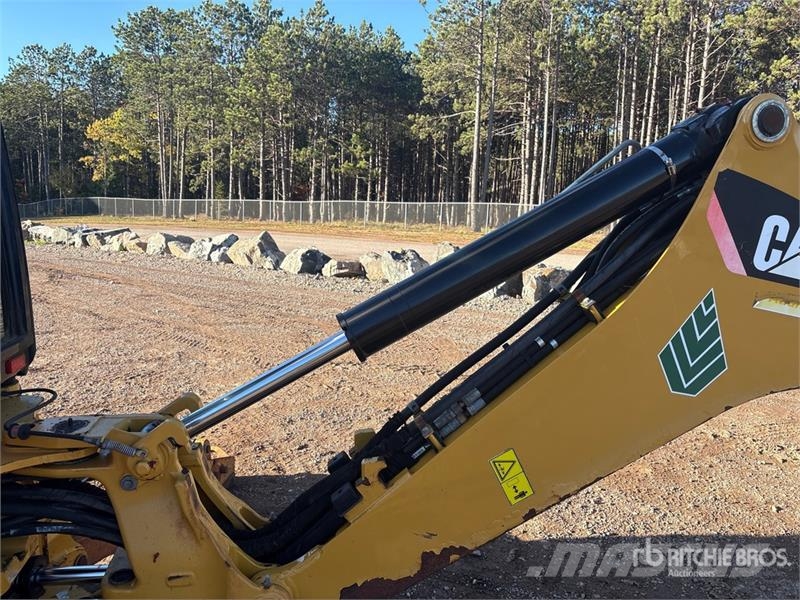CAT 420E TLB's