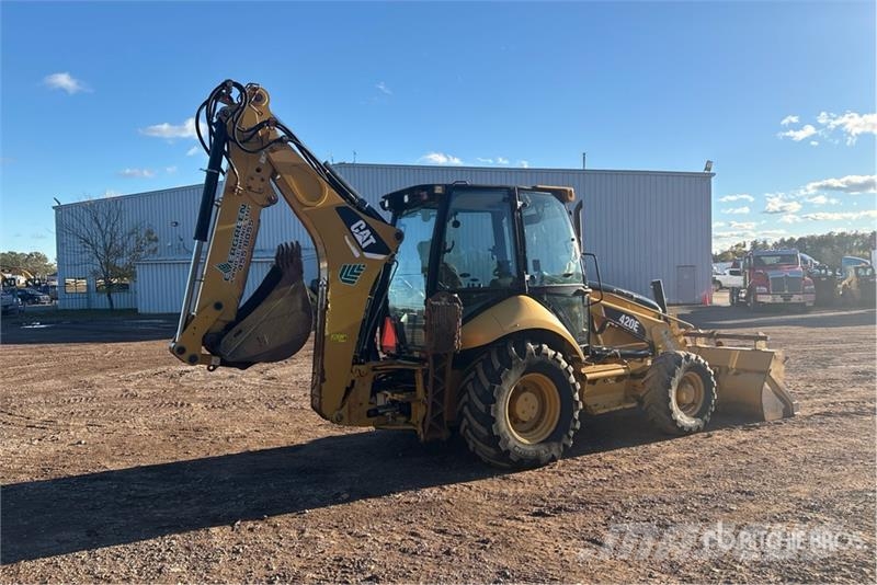 CAT 420E Rendegravere