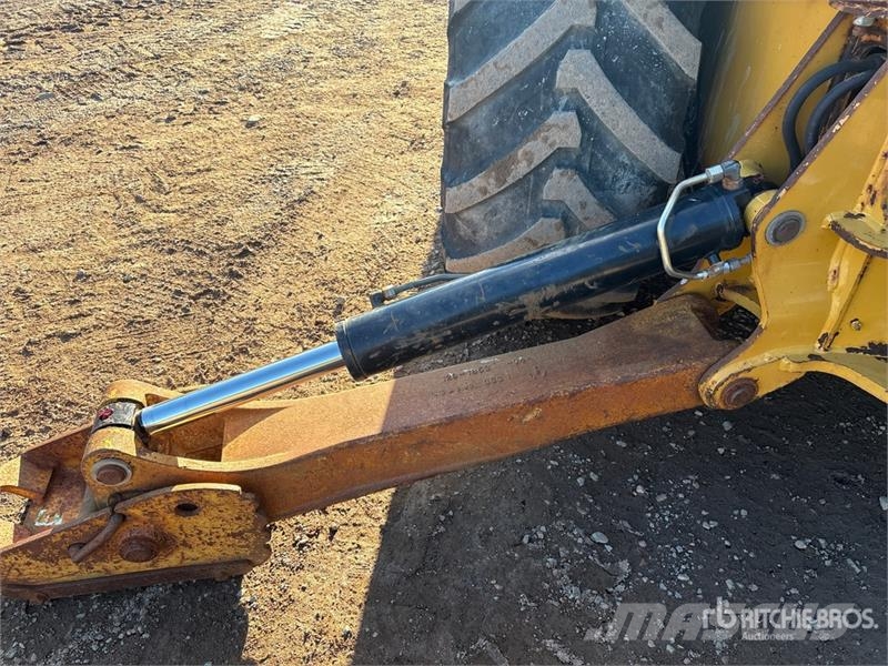 CAT 420E TLB's