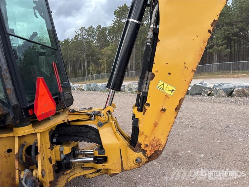 CAT 420F2 IT 4x4 Backhoe Loader Retroescavadoras