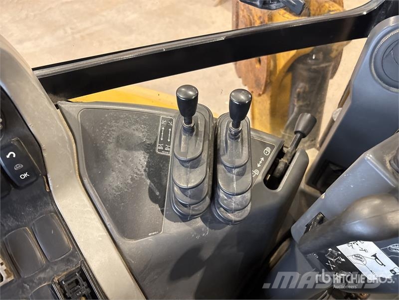 CAT 420F2 IT 4x4 Backhoe Loader Traktorgravere