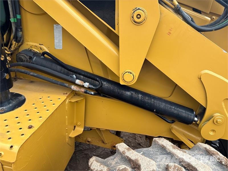 CAT 420F2 IT 4x4 Backhoe Loader Retroescavadeiras
