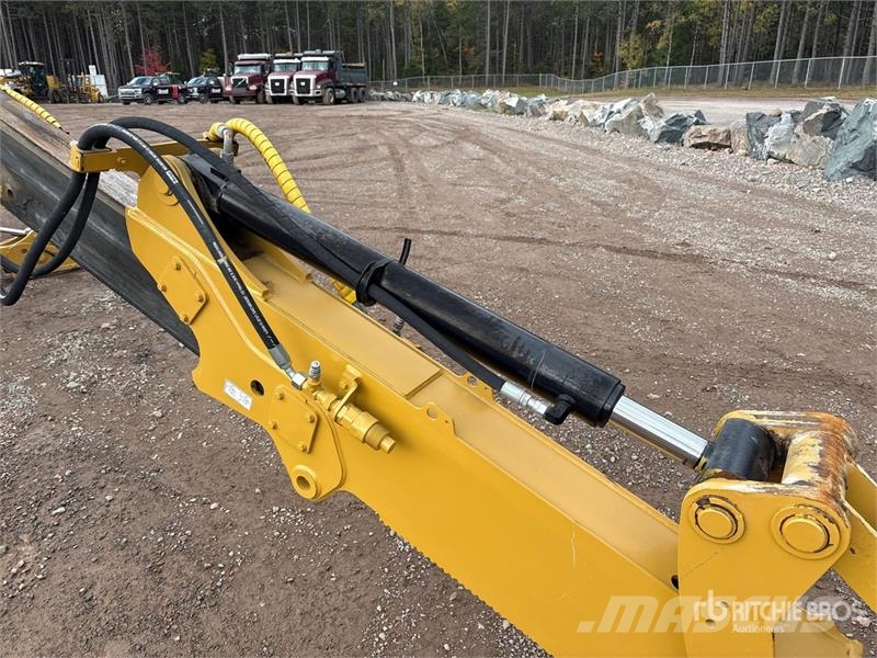 CAT 420F2 IT 4x4 Backhoe Loader Retroescavadeiras
