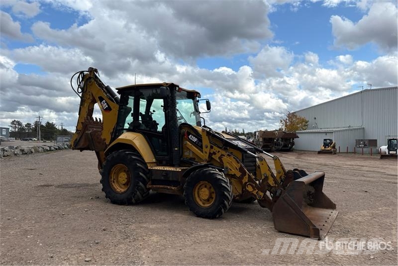 CAT 420F2 IT 4x4 Backhoe Loader Retroescavadeiras