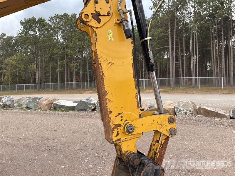 CAT 420F2IT 4x4 Backhoe Loader Rovokopači