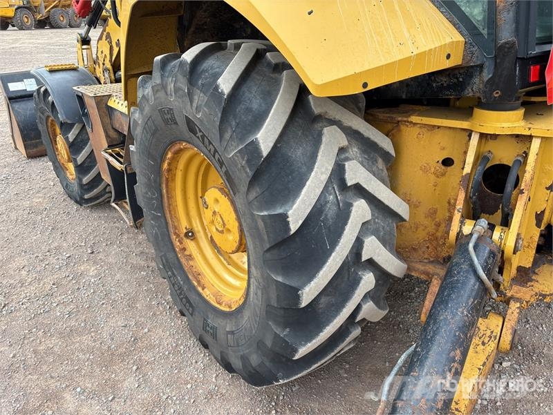 CAT 420F2IT 4x4 Backhoe Loader Rovokopači