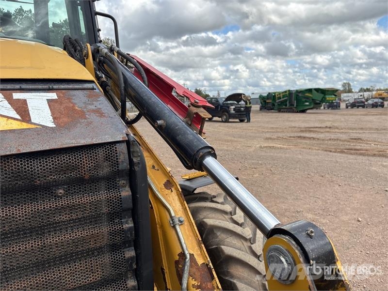 CAT 420F2IT 4x4 Backhoe Loader Rovokopači
