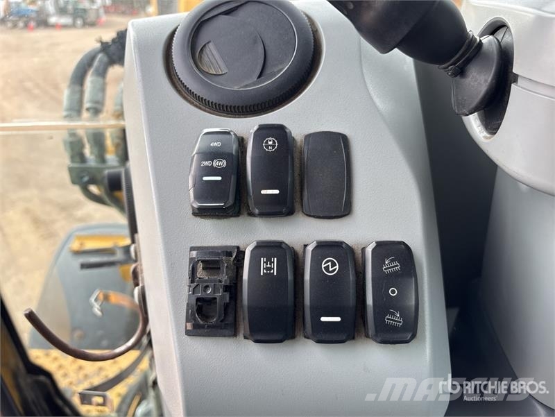 CAT 420F2IT 4x4 Backhoe Loader Rovokopači