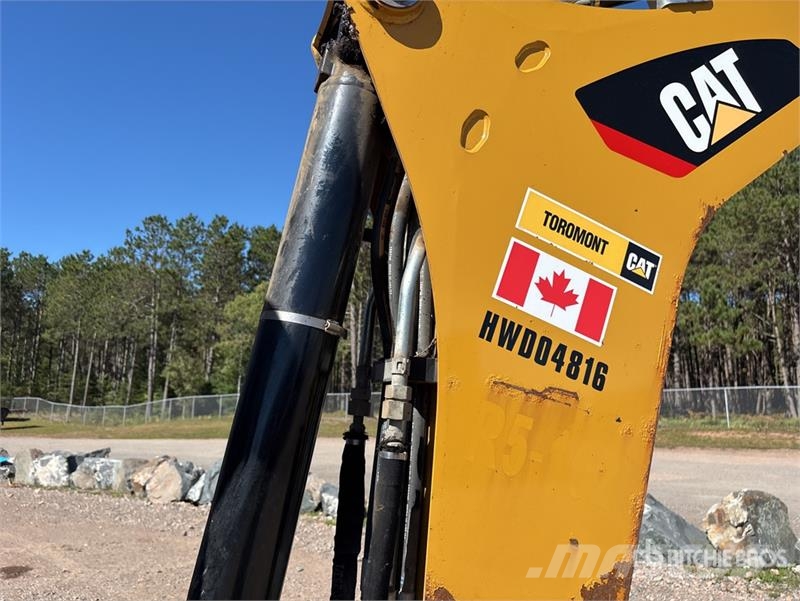 CAT 420F2IT 4x4 Backhoe Loader Ekskavatori-iekrāvēji