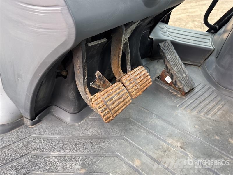 CAT 420F2IT 4x4 Backhoe Loader Rovokopači