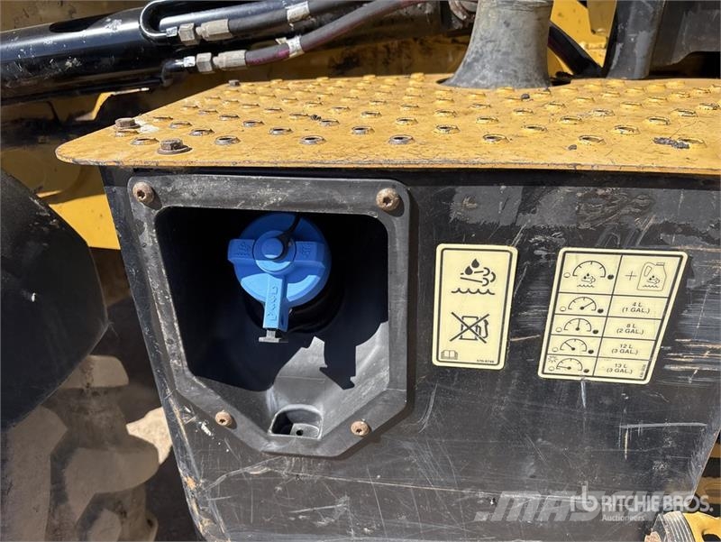 CAT 420F2IT 4x4 Backhoe Loader Ekskavatori-iekrāvēji