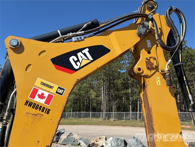 CAT 420F2IT 4x4 Backhoe Loader Ekskavatori-iekrāvēji